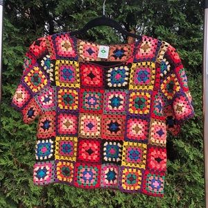 Crochet granny square crop top